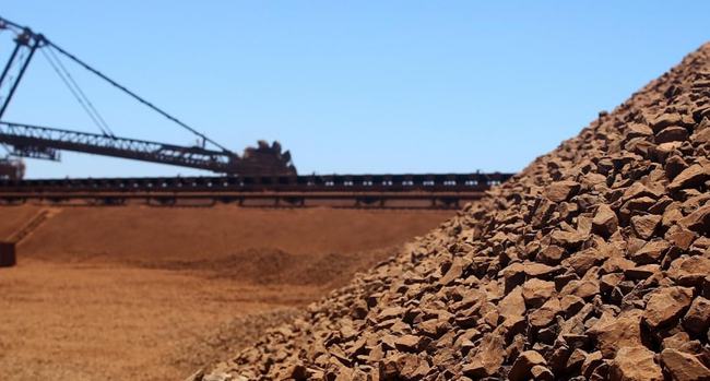 铁矿石价格“过山车”,一度跌幅超过50%,2022年将何去何从?(图1) 铁矿石价格“过山车”,一度跌幅超过50%,2022年将何去何从?(图1)