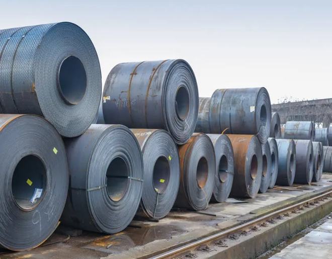 钢材期货价格逼近5000元，钢坯上涨30元，以前卖不动的钢材怎么了(图2)