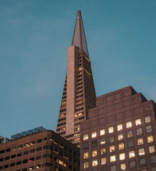 美国东南部的两场毁灭性飓风对经济的短期冲击(图1) 美国东南部的两场毁灭性飓风对经济的短期冲击(图1)