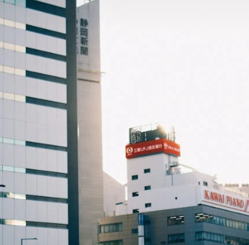 美联储理事阿德里亚娜·库格勒于3月7日在葡萄牙发表讲话(图1) 美联储理事阿德里亚娜·库格勒于3月7日在葡萄牙发表讲话(图1)