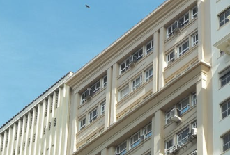 市场倾向美联储可能加大降息幅度的预期(图1)