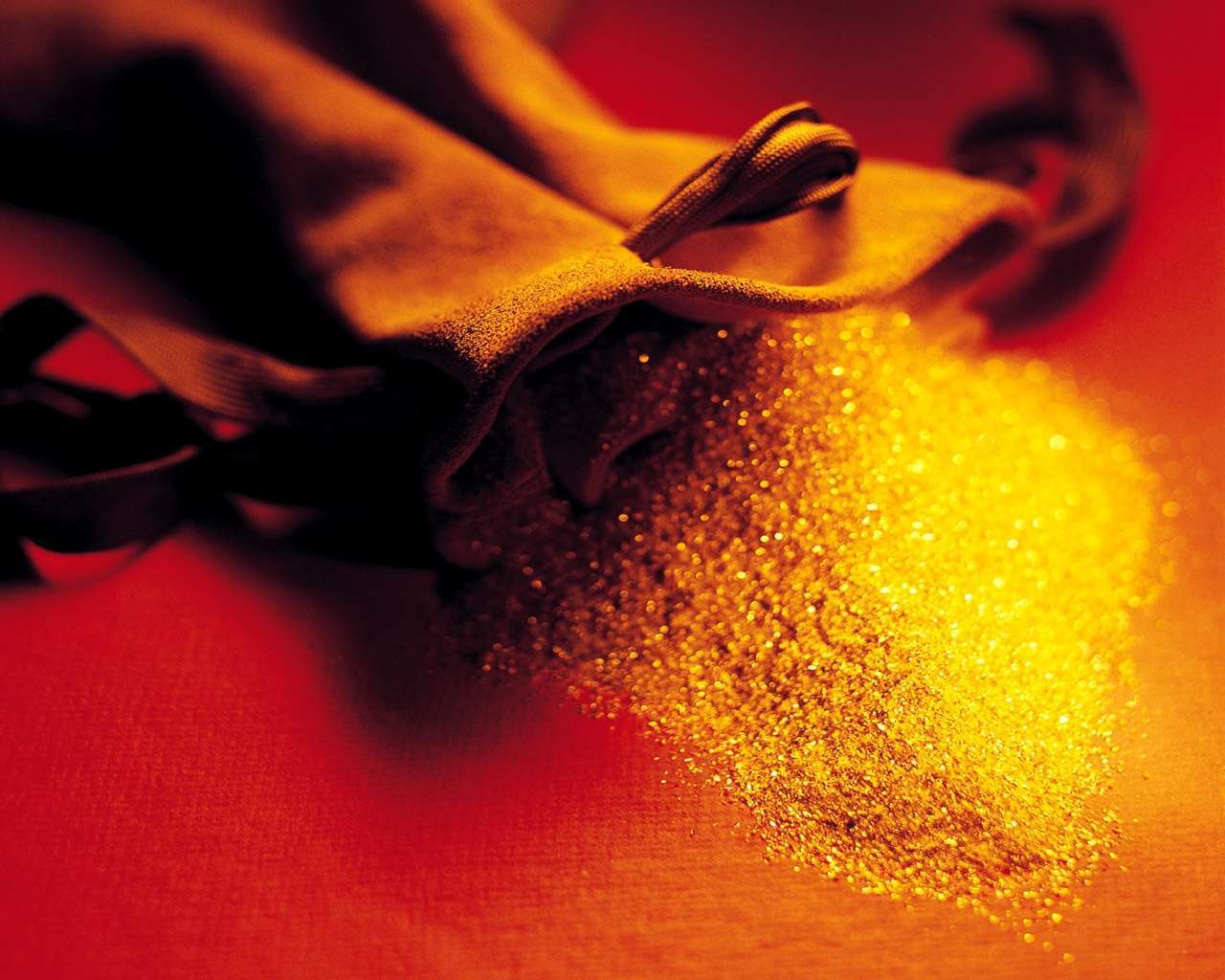 黄金期货价格创下创下8月12日以来新低至1745.40美元/盎司(图1) 黄金期货价格创下创下8月12日以来新低至1745.40美元/盎司(图1)