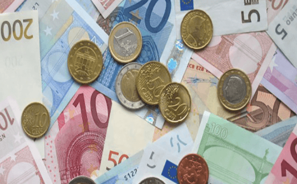 黄金期货实时走势图的判断要注意什么(图1)